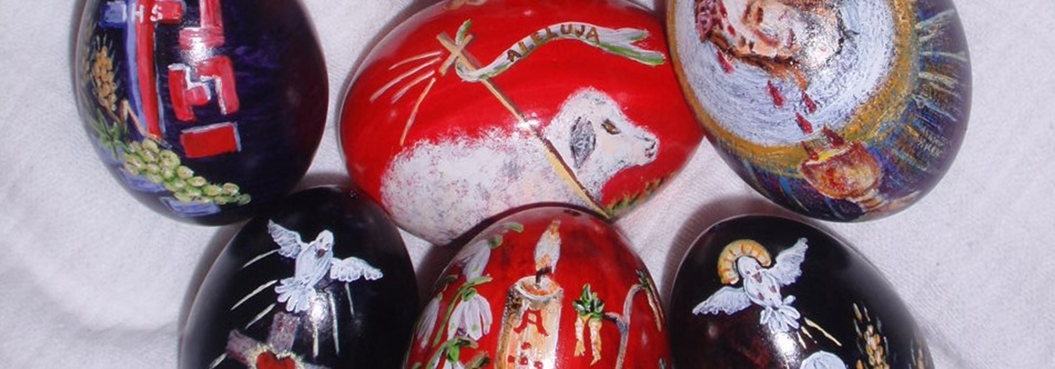 BLAGOSLOVLJENE VELIKONOČNE PRAZNIKE. Velika noč je praznik veselja, upanja in življenja.