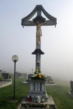 Dolnji Slaveči zgoraj