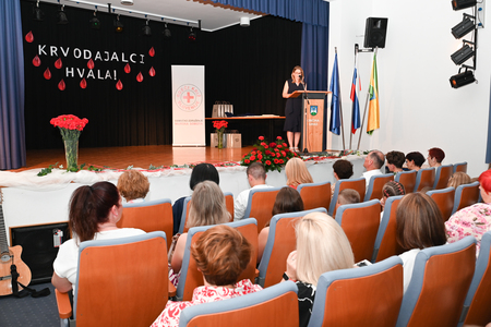 Krvodajalci_Grad_0007