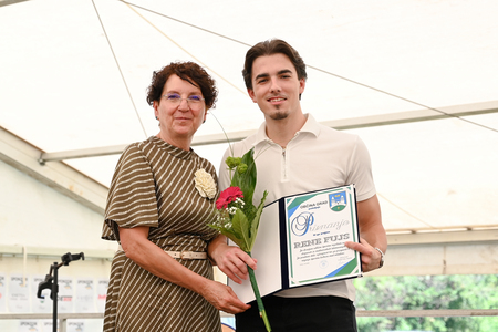 OP_Grad_0076